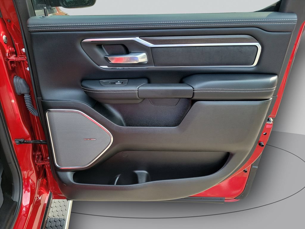 New 2026 RAM 1500 Laramie AWD/4WD image 35