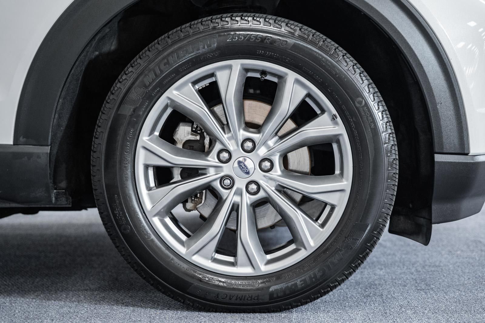 Used 2022 Ford Explorer XLT w/ Equipment Group 202A image 15