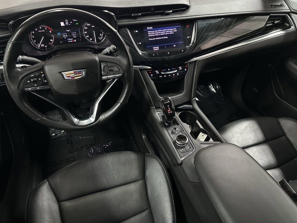Used 2020 Cadillac XT6 Premium Luxury image 12
