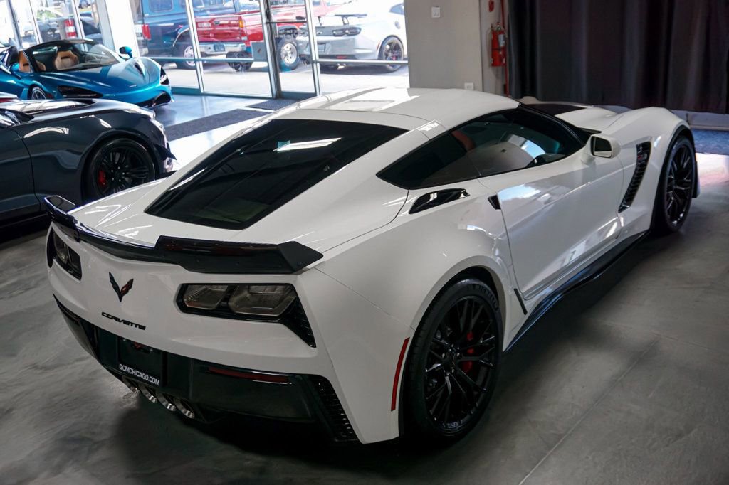 Used 2015 Chevrolet Corvette Z06 w/ Z07 Performance Package image 34