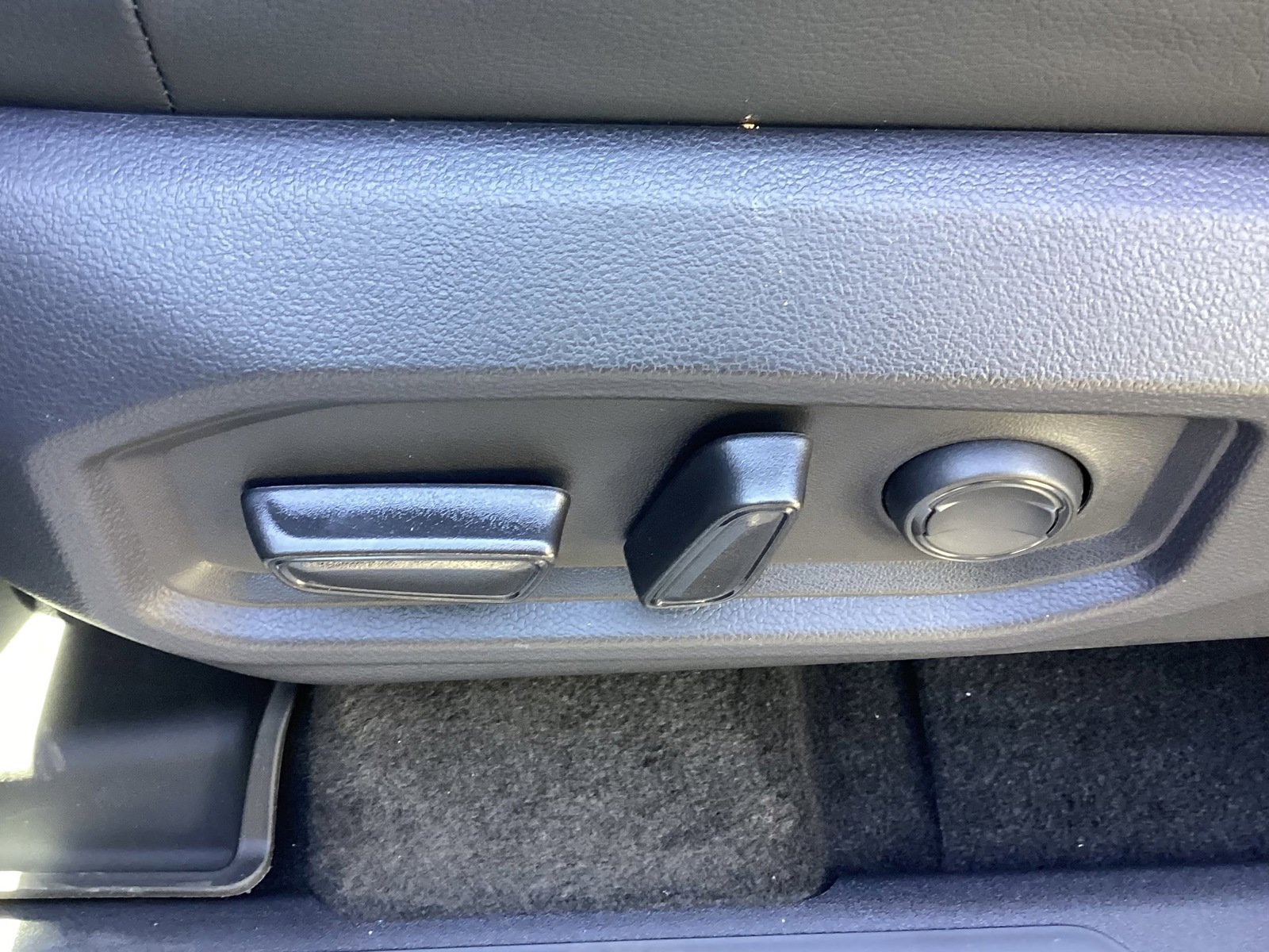 New 2025 Toyota Tundra SR5 image 27