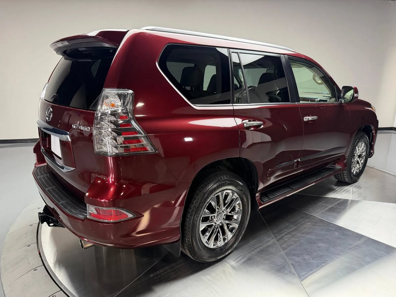 Used 2015 Lexus GX 460 w/ Premium Package AWD/4WD image 2
