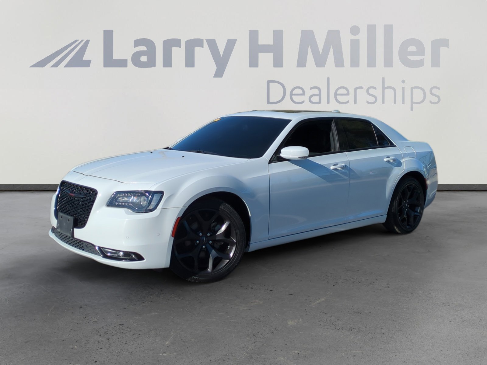 Used 2022 Chrysler 300 S