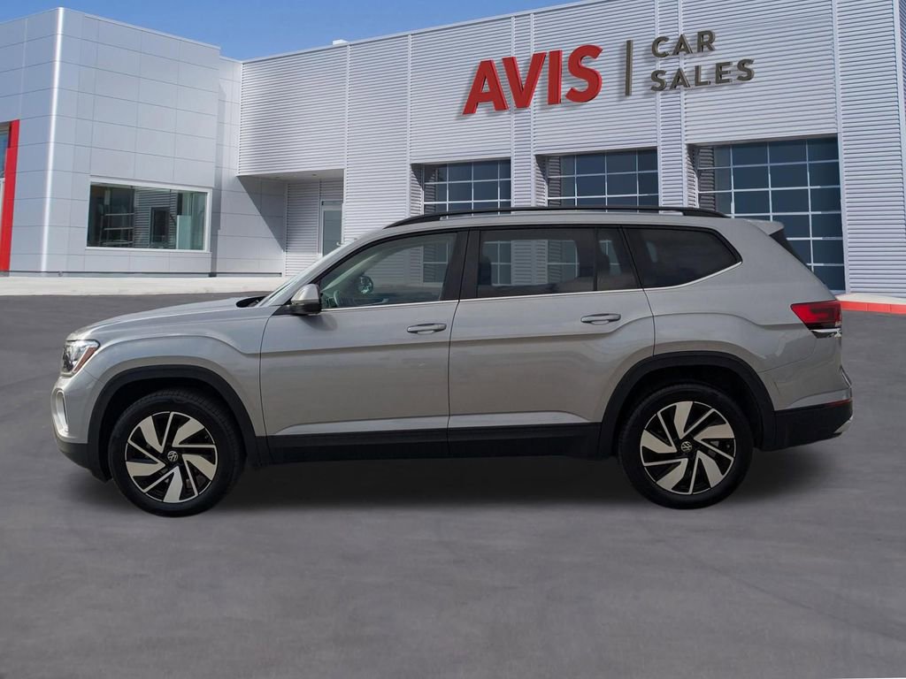 Used 2025 Volkswagen Atlas SE image 10