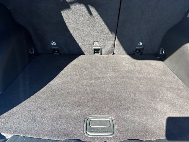 Used 2023 Jeep Compass Limited w/ Sun and Sound Group AWD/4WD image 17