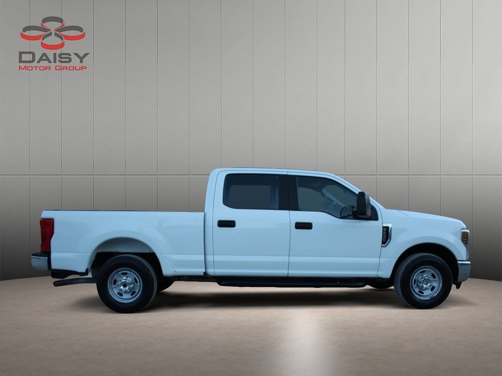 Used 2019 Ford F250 XL w/ XL Value Package image 4