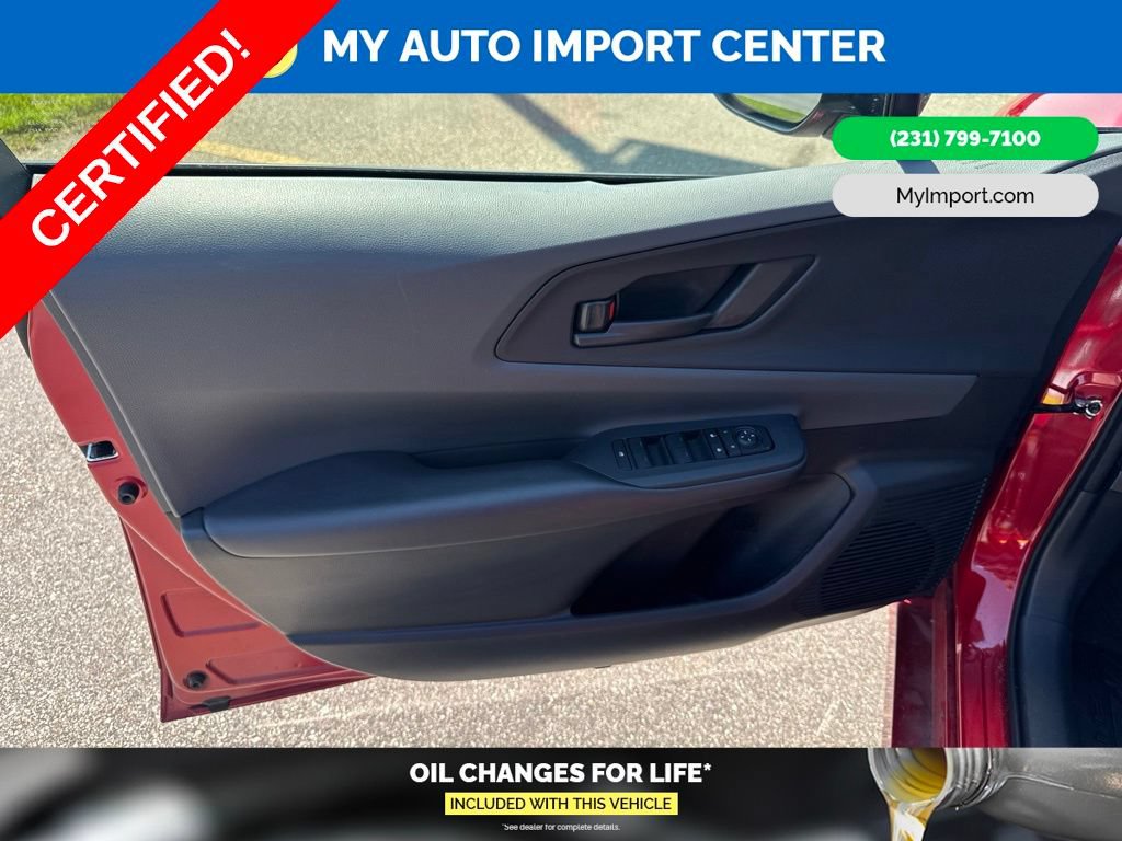Certified 2026 Toyota Prius LE AWD/4WD image 10