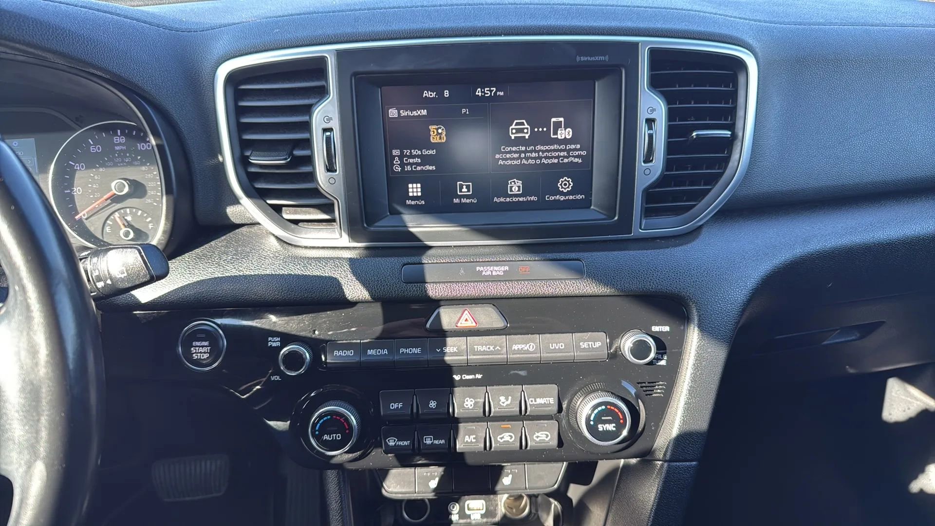 Used 2018 Kia Sportage EX image 18