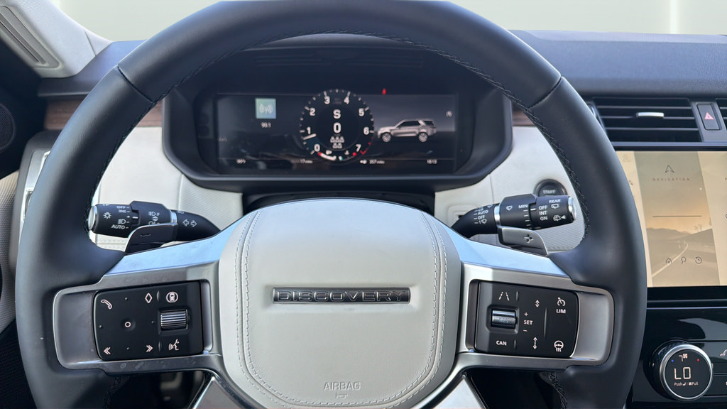 New 2026 Land Rover Discovery Dynamic SE AWD/4WD image 25