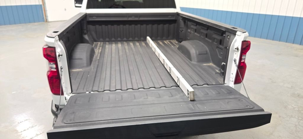 Used 2023 Chevrolet Silverado 2500 Custom w/ Custom Value Package image 40