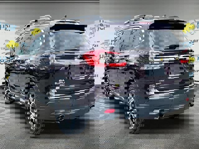 Used 2024 Subaru Ascent Touring AWD/4WD image 2