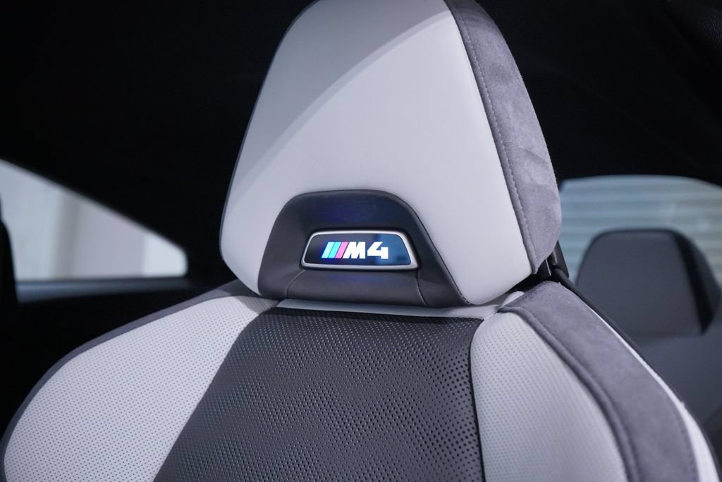 Used 2026 BMW M4 Competition w/ Executive Package RWD image 8