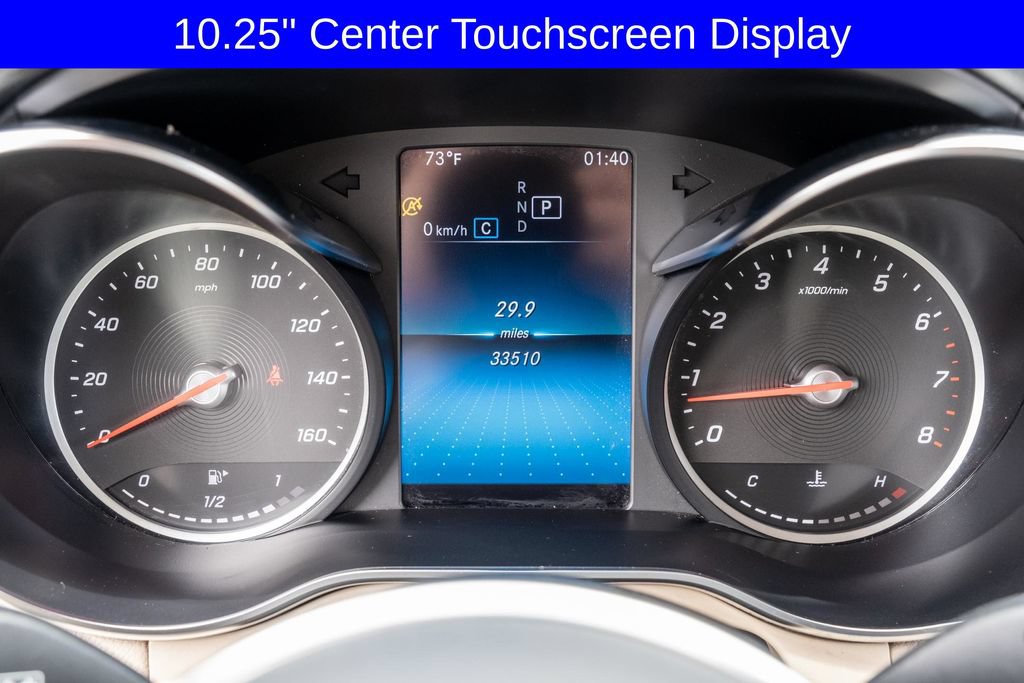 Used 2022 Mercedes-Benz GLC 300 4MATIC image 3