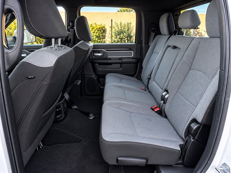 Used 2022 RAM 3500 Big Horn AWD/4WD image 30