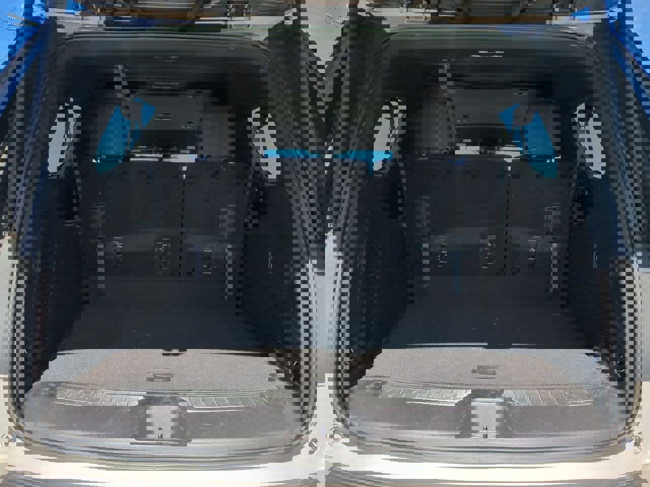 Used 2021 Chevrolet Suburban RST image 34