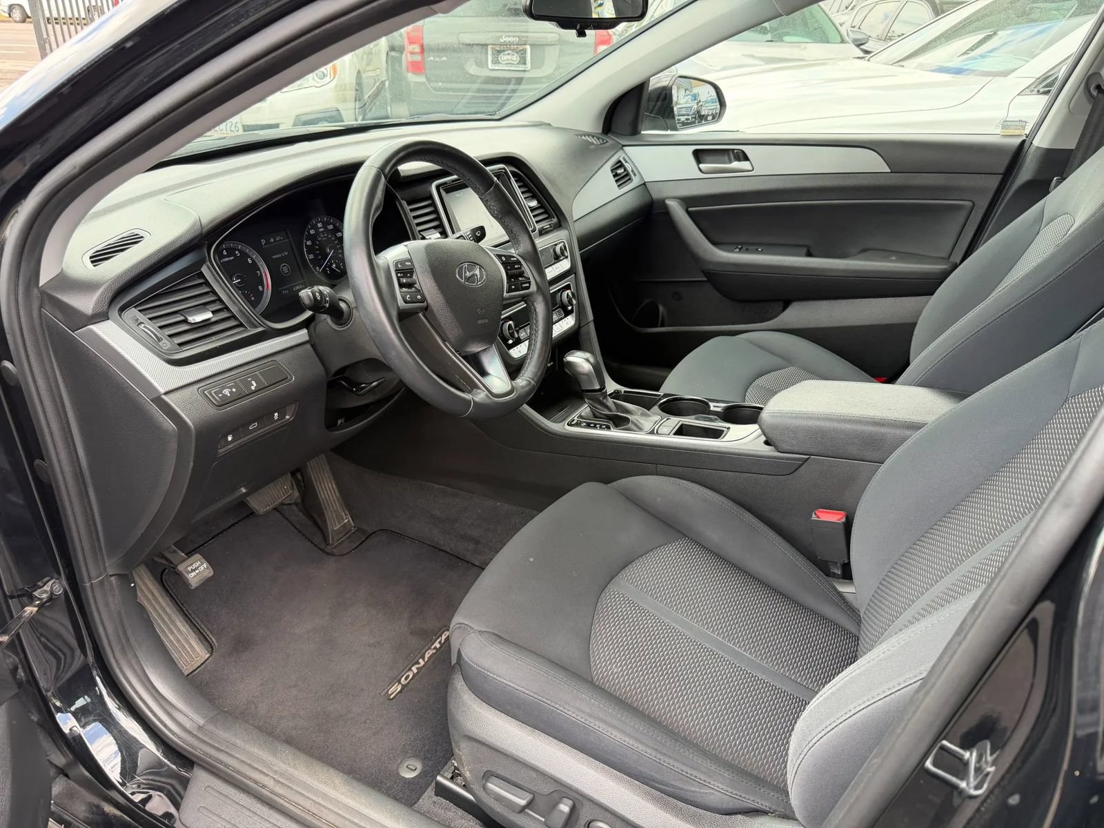 Used 2019 Hyundai Sonata SEL w/ Cargo Package FWD image 27