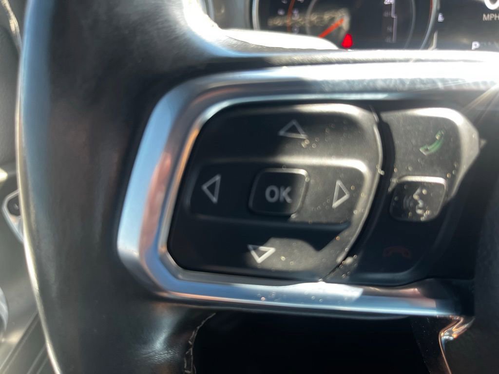Used 2020 Jeep Wrangler Unlimited Sahara image 15