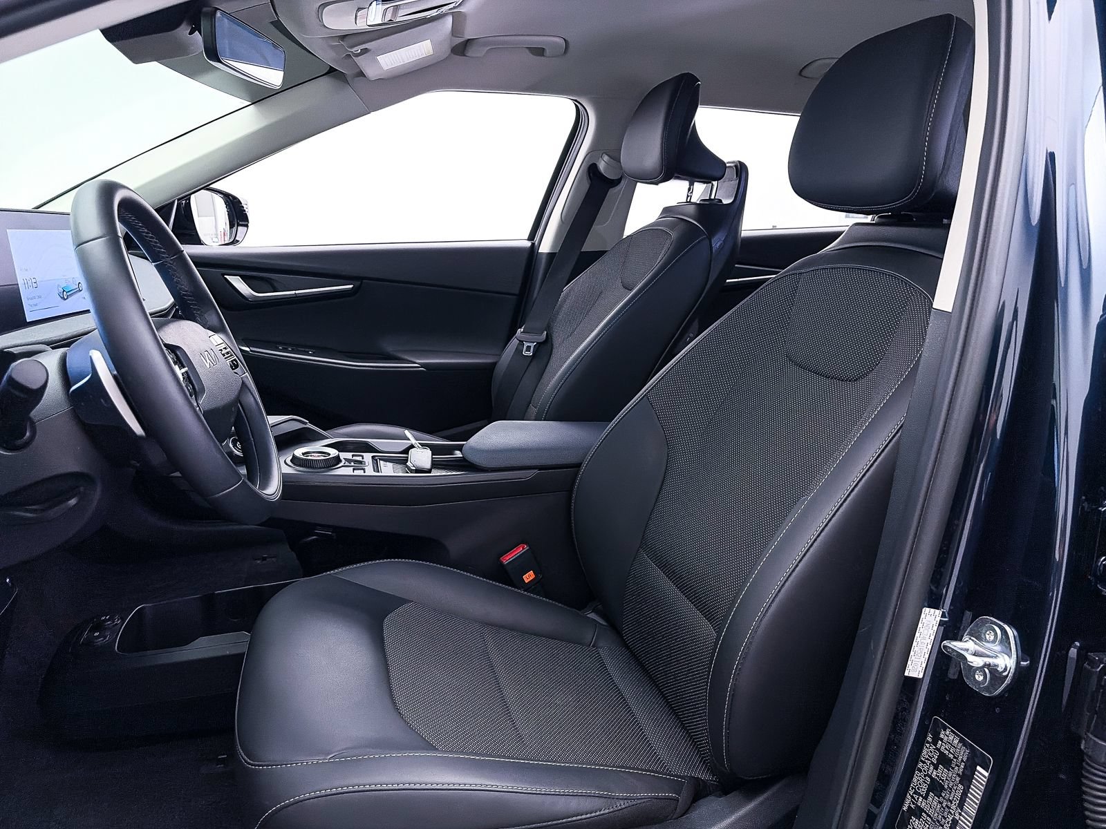 Certified 2024 Kia EV6 Light RWD image 19