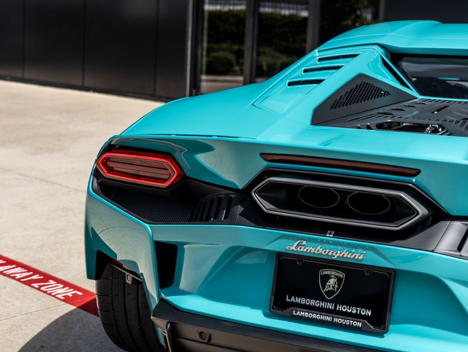 Used 2026 Lamborghini Temerario AWD/4WD image 14