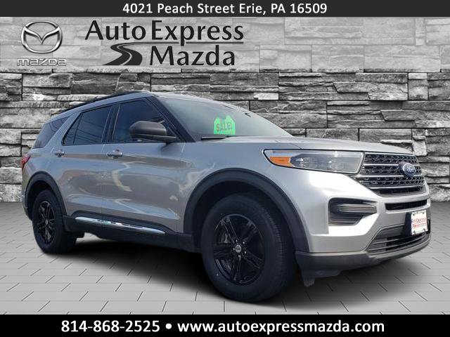 Used 2021 Ford Explorer XLT image 1
