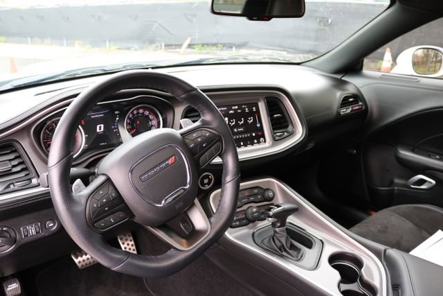Used 2022 Dodge Challenger R/T Scat Pack image 15