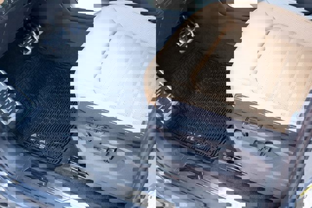 New 2026 Volkswagen Atlas Cross Sport SEL R-Line image 27