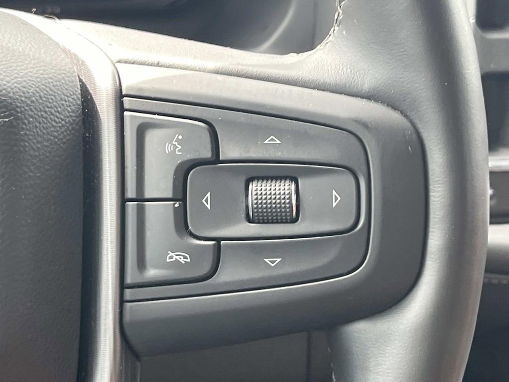 Used 2023 GMC Yukon Denali Ultimate w/ LPO, Floor Liner Package image 33