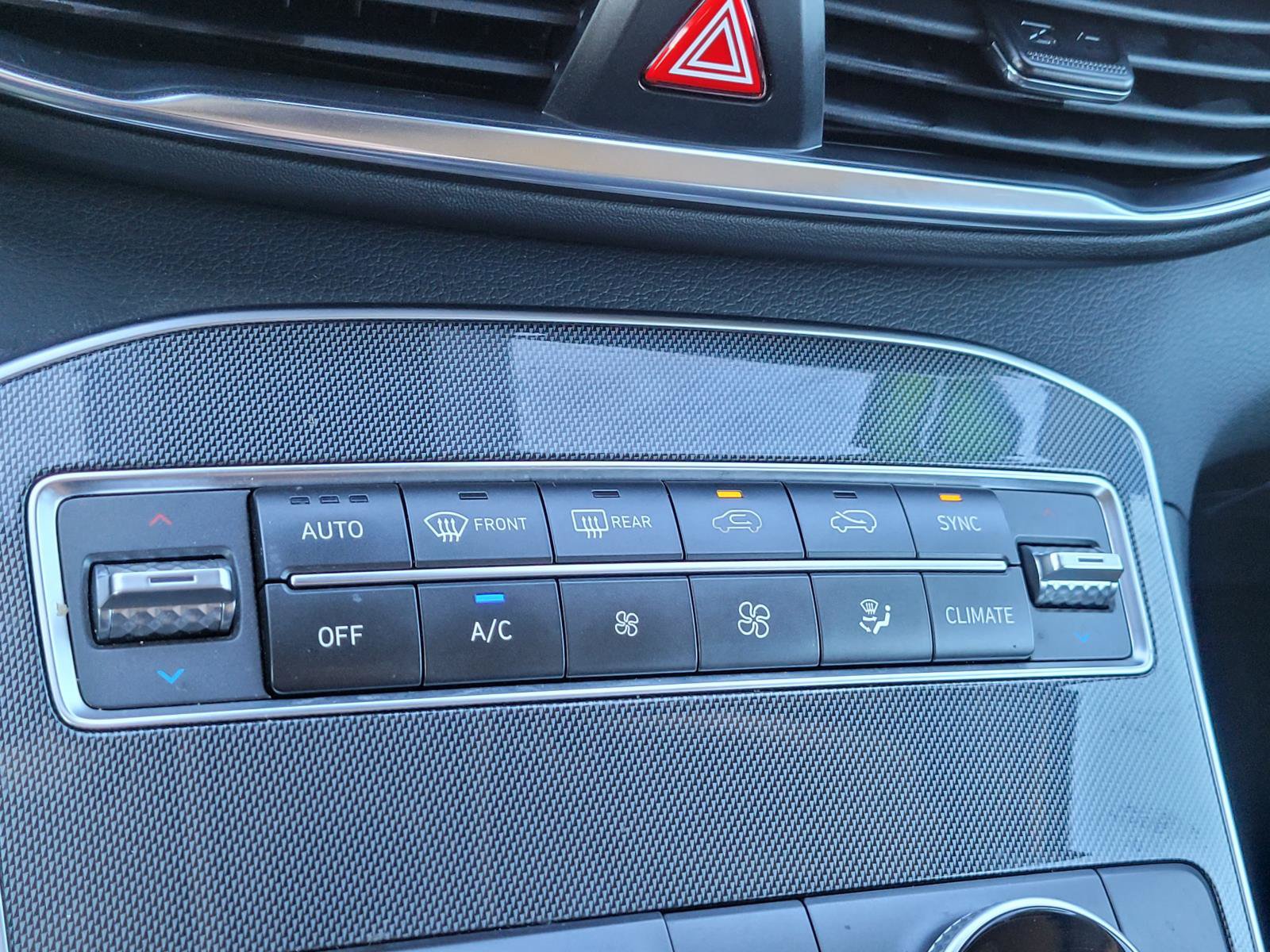 Used 2021 Hyundai Santa Fe SEL w/ Convenience Package FWD image 15