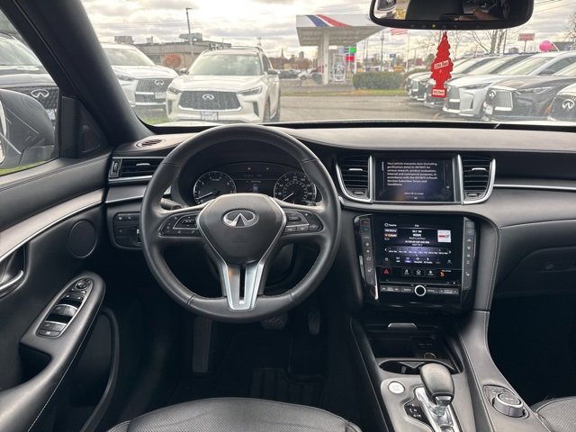 Certified 2022 INFINITI QX50 Luxe w/ Appearance Package image 13