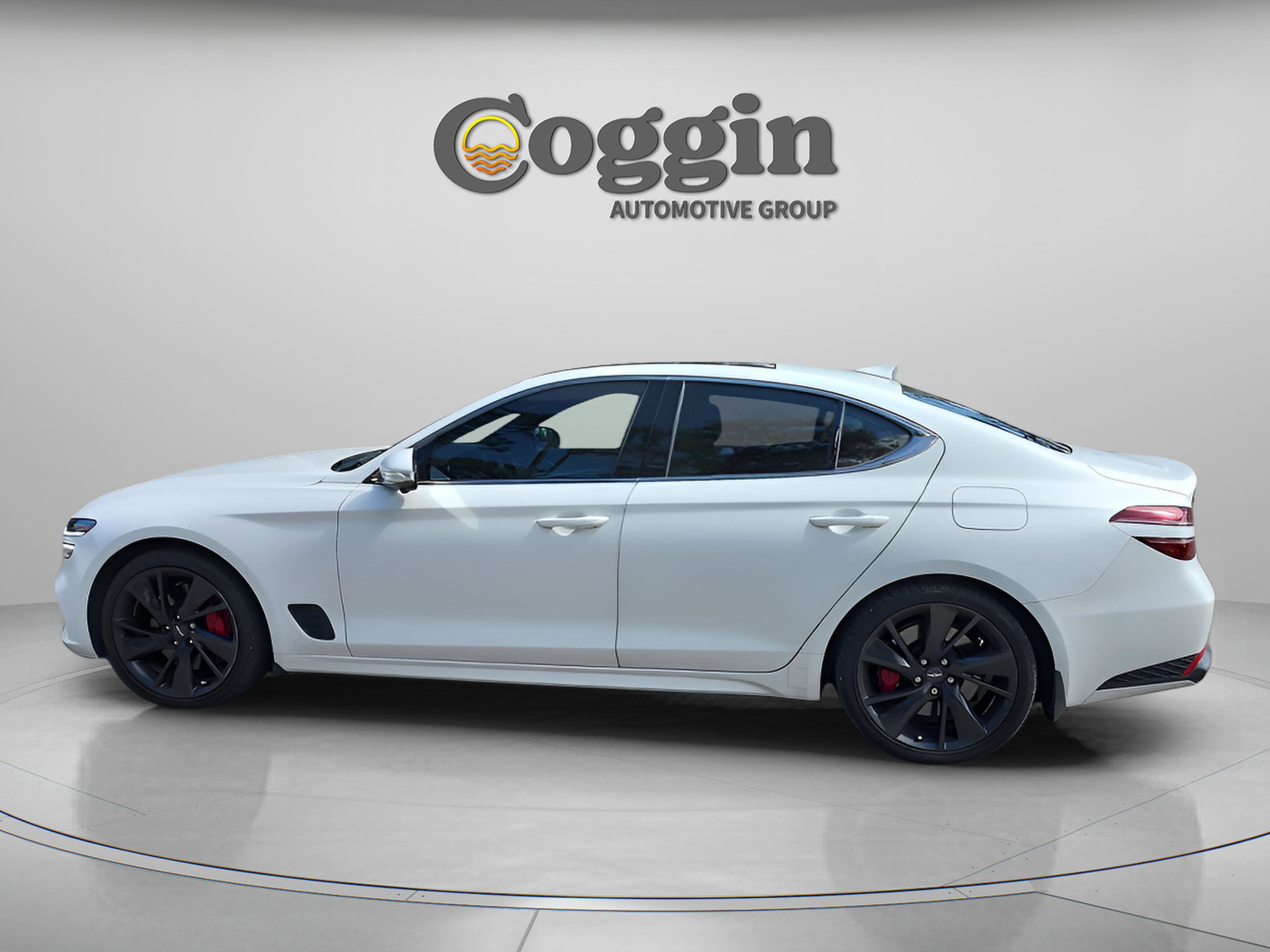 Used 2023 Genesis G70 3.3T w/ Sport Prestige Package image 3