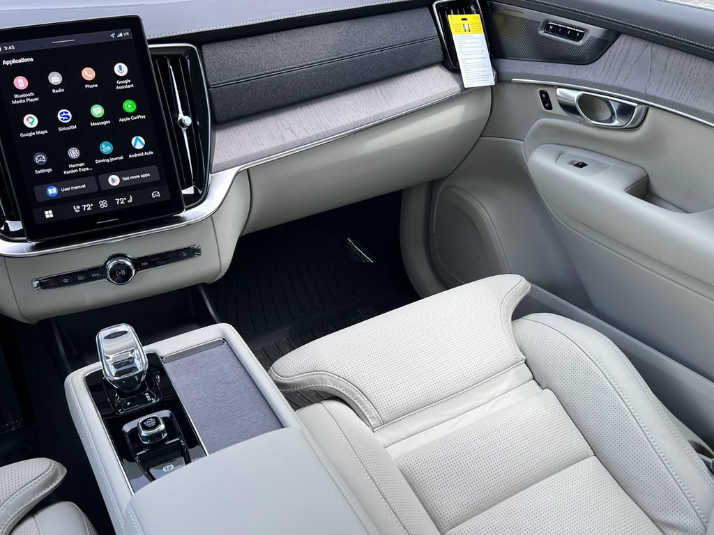 New 2026 Volvo XC90 B6 Ultra w/ Protection Package AWD/4WD image 17