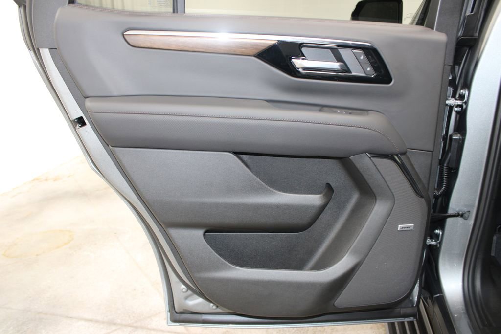 New 2026 Chevrolet Tahoe High Country image 24