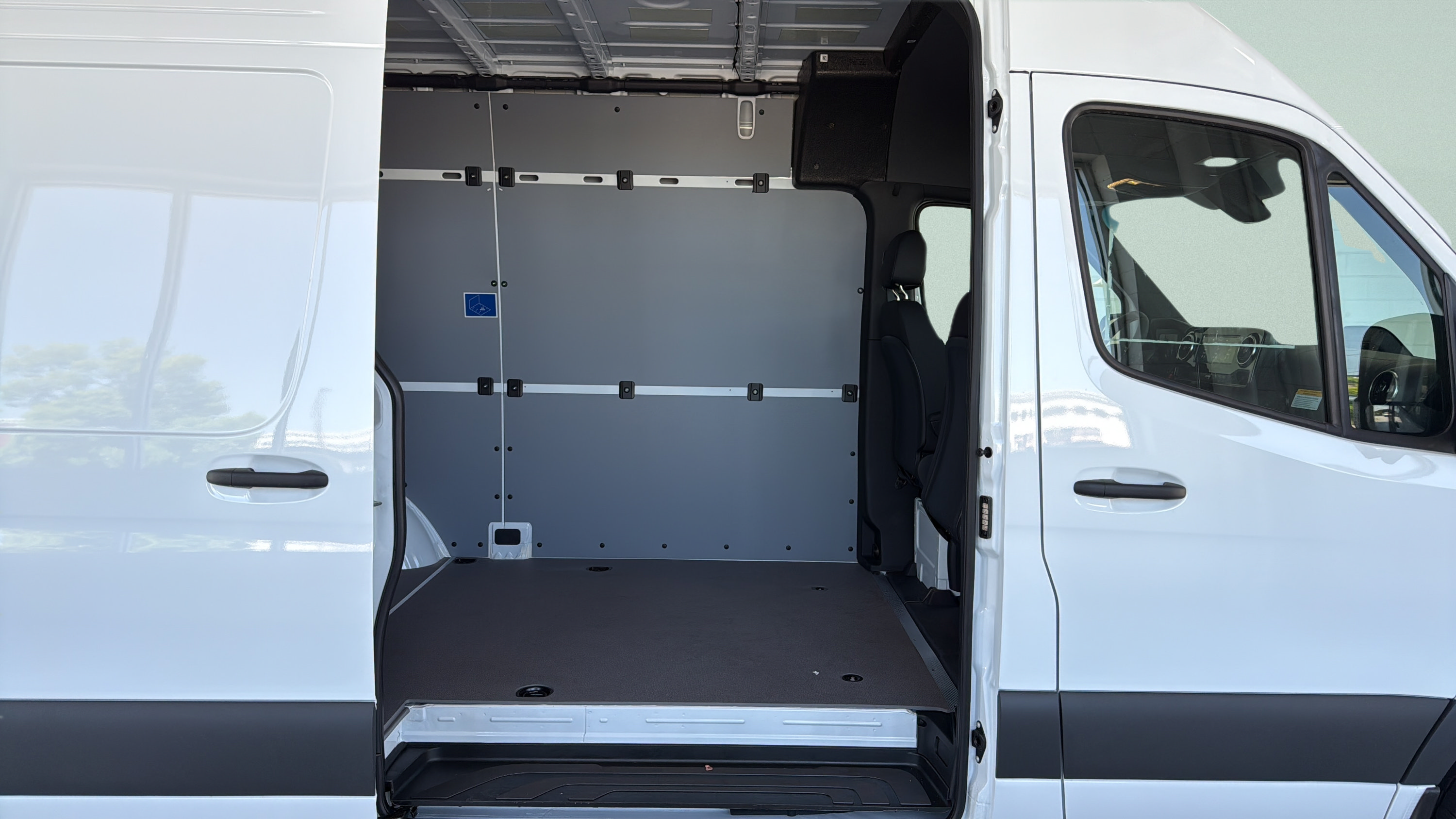 New 2026 Mercedes-Benz Sprinter 2500 image 12