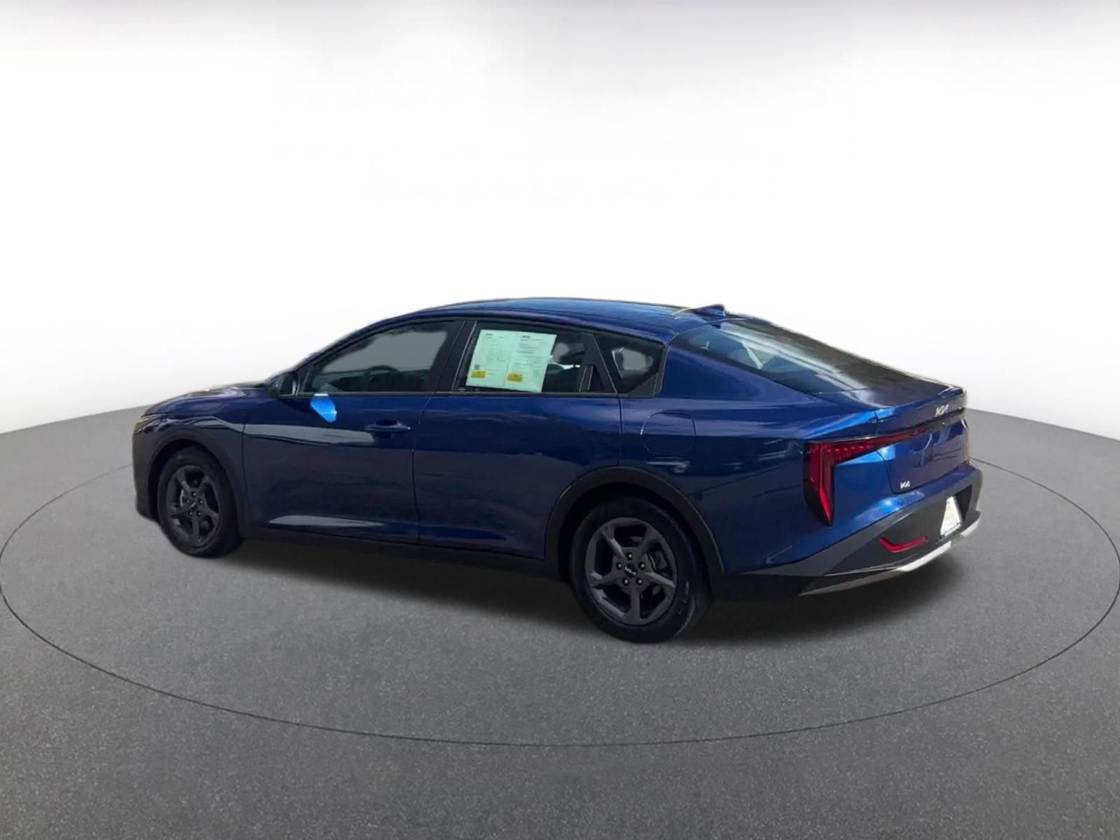 Used 2025 Kia K4 FWD image 10