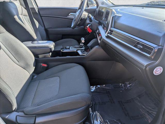 Used 2023 Kia Sportage LX AWD/4WD image 19