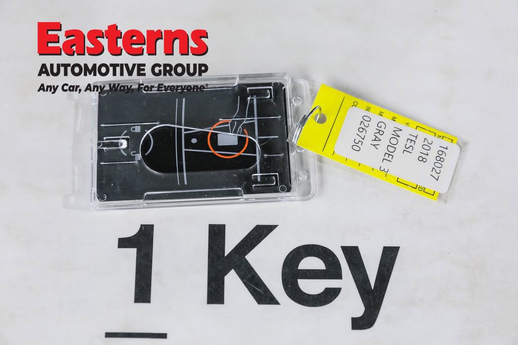 Used 2018 Tesla Model 3 Long Range image 19