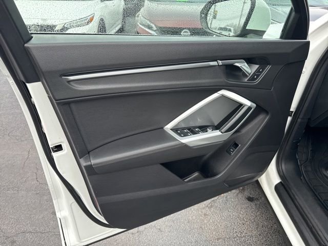Used 2020 Audi Q3 2.0T Premium image 12
