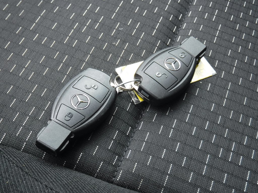 Used 2023 Mercedes-Benz Metris image 20