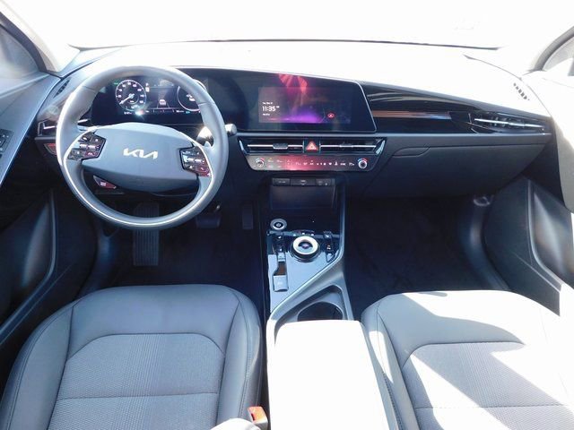Used 2024 Kia Niro Wind w/ Wind Preserve Package image 16