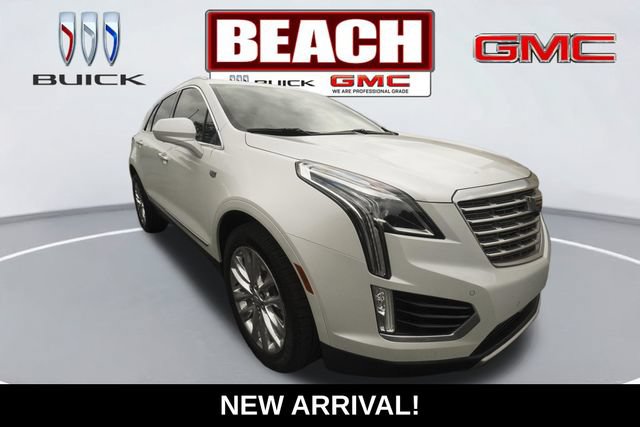 Used 2017 Cadillac XT5 Platinum AWD/4WD image 1