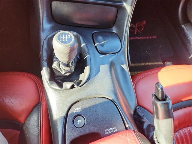 Used 2004 Chevrolet Corvette Coupe image 14