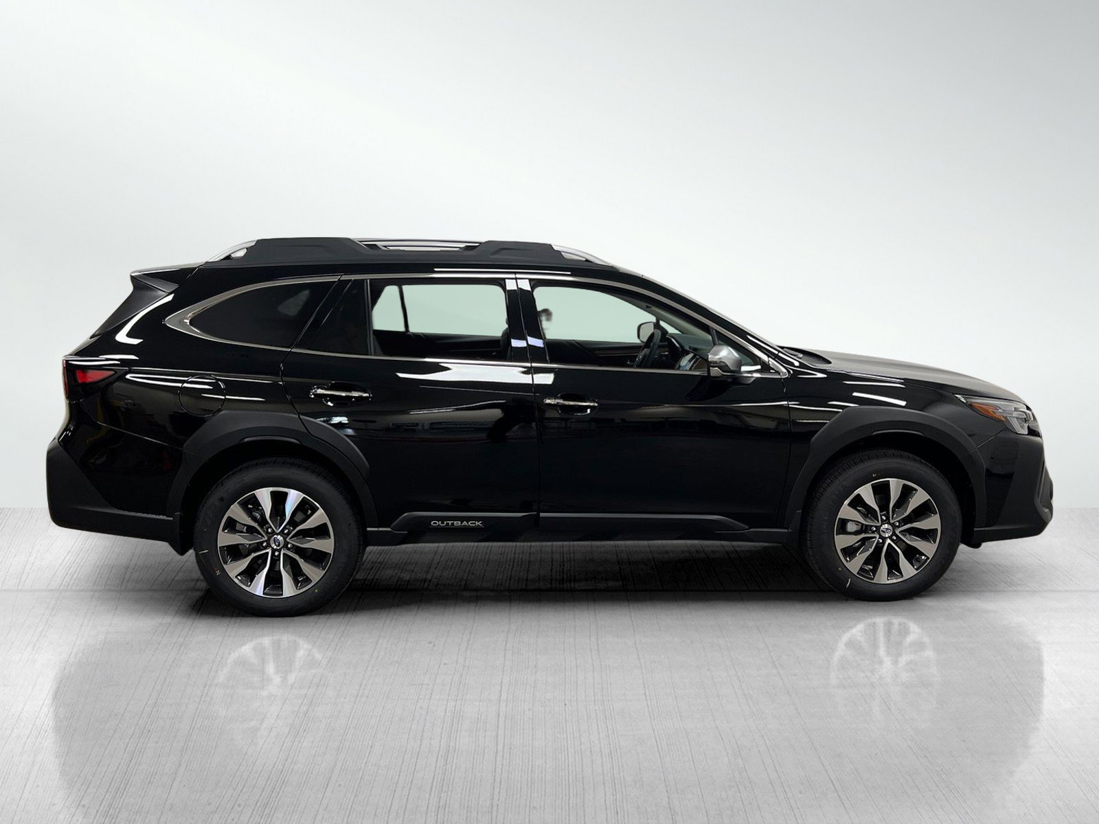 New 2025 Subaru Outback Touring XT w/ Popular Package #2 image 4
