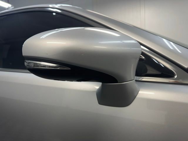 Used 2016 Lexus ES 350 w/ Navigation System Package image 25