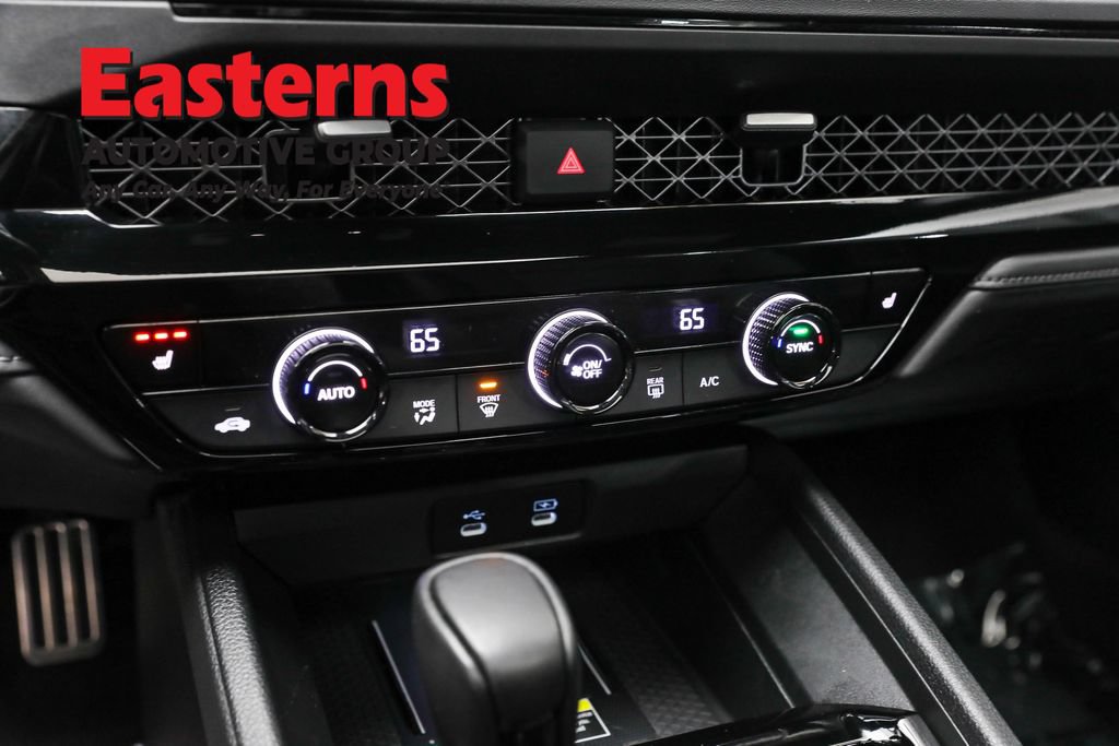 Used 2025 Honda Accord Sport image 19