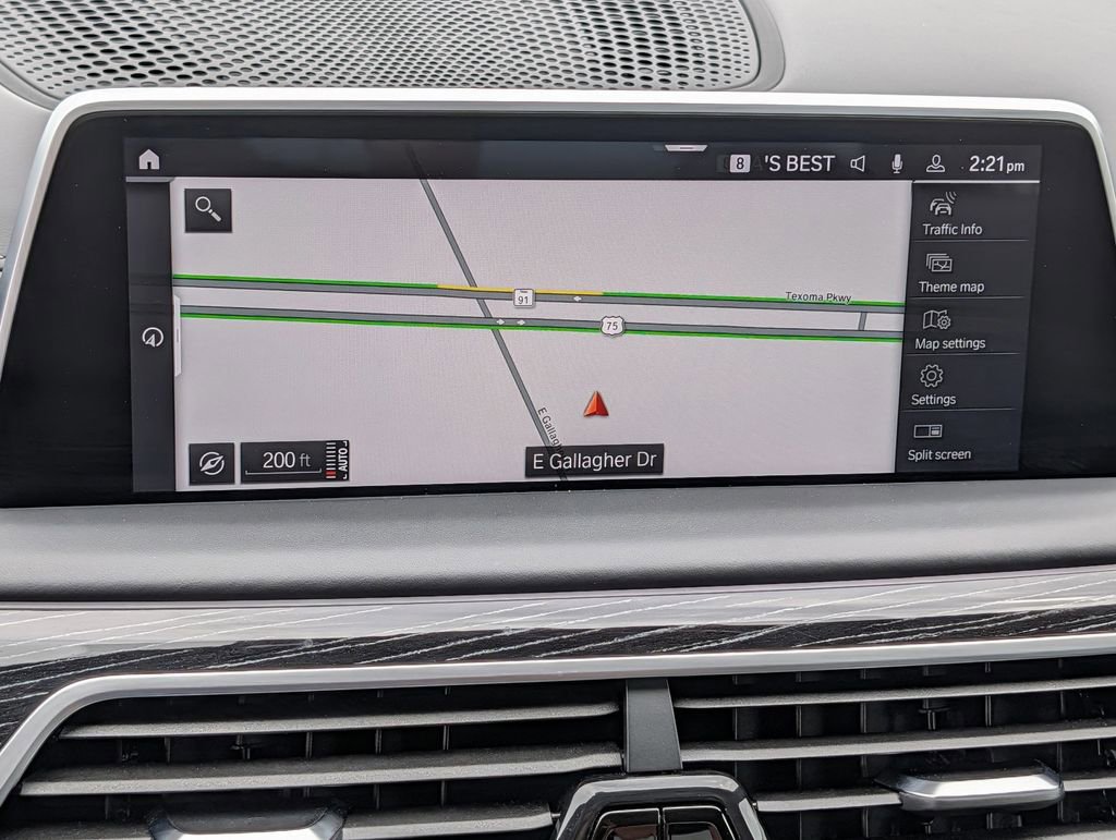 Used 2022 BMW 740i xDrive w/ M Sport Package image 18