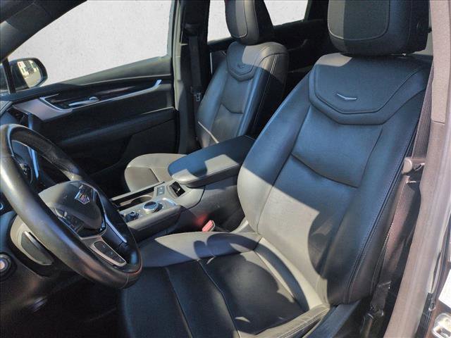 Used 2024 Cadillac XT5 Premium Luxury AWD/4WD image 17