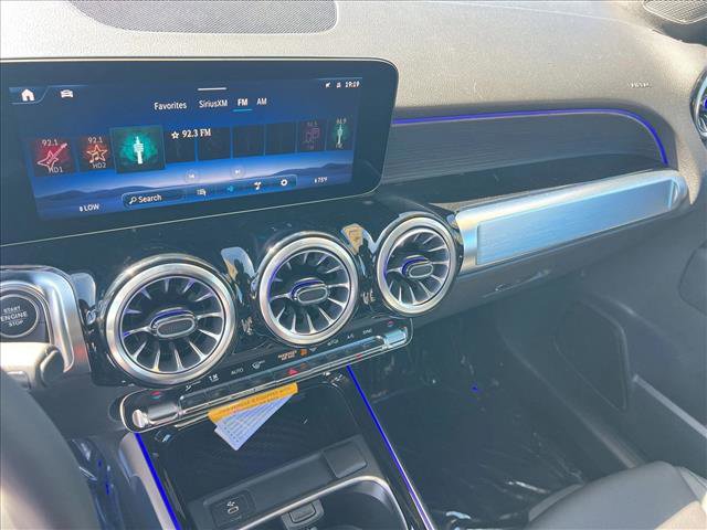 New 2026 Mercedes-Benz GLB 250 4MATIC image 12