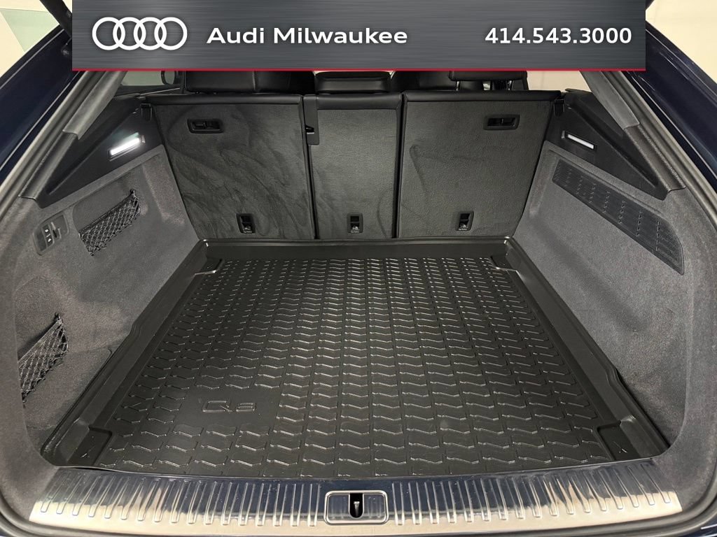 Used 2024 Audi SQ8 Prestige AWD/4WD image 40