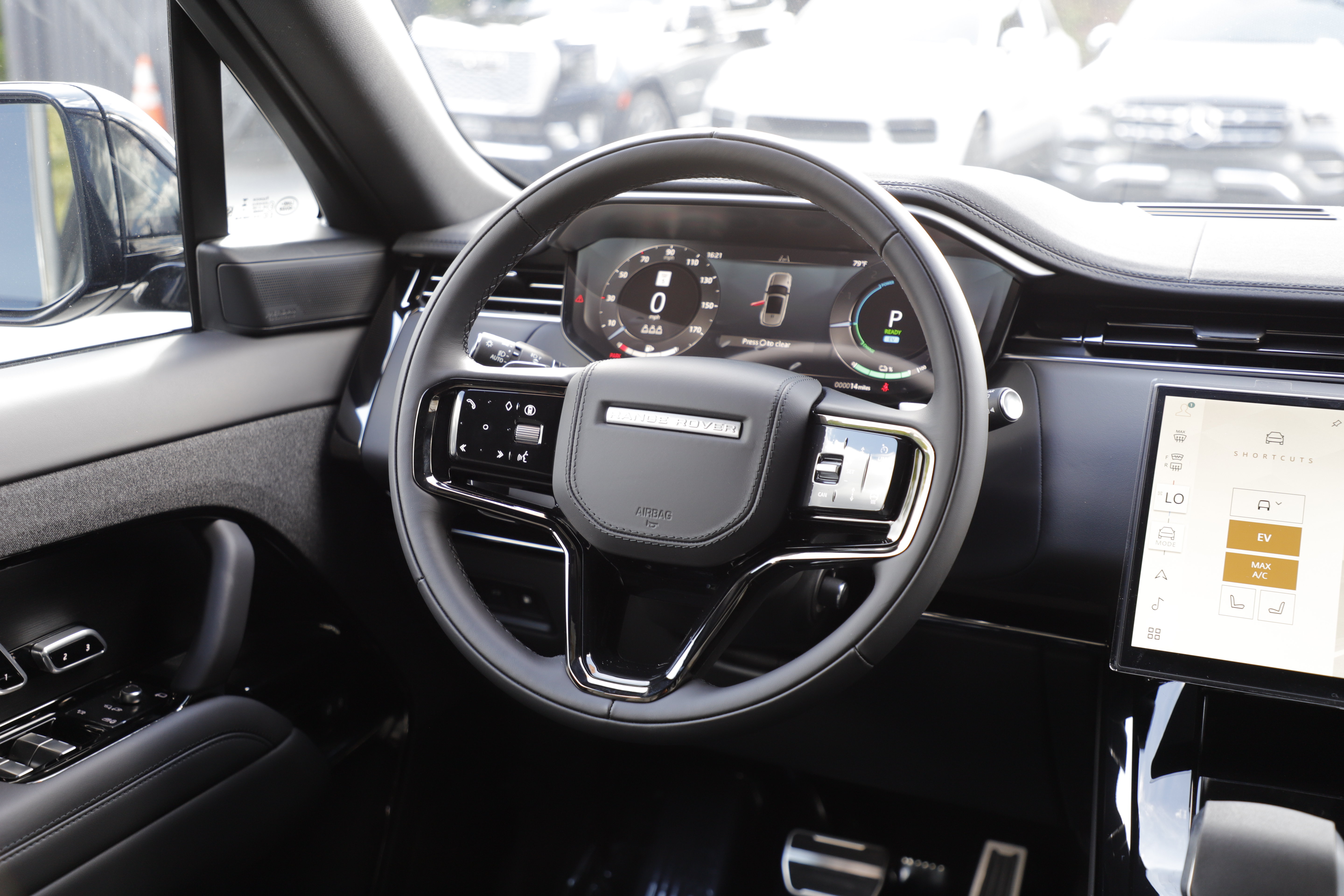 New 2026 Land Rover Range Rover Sport Dynamic SE AWD/4WD image 15