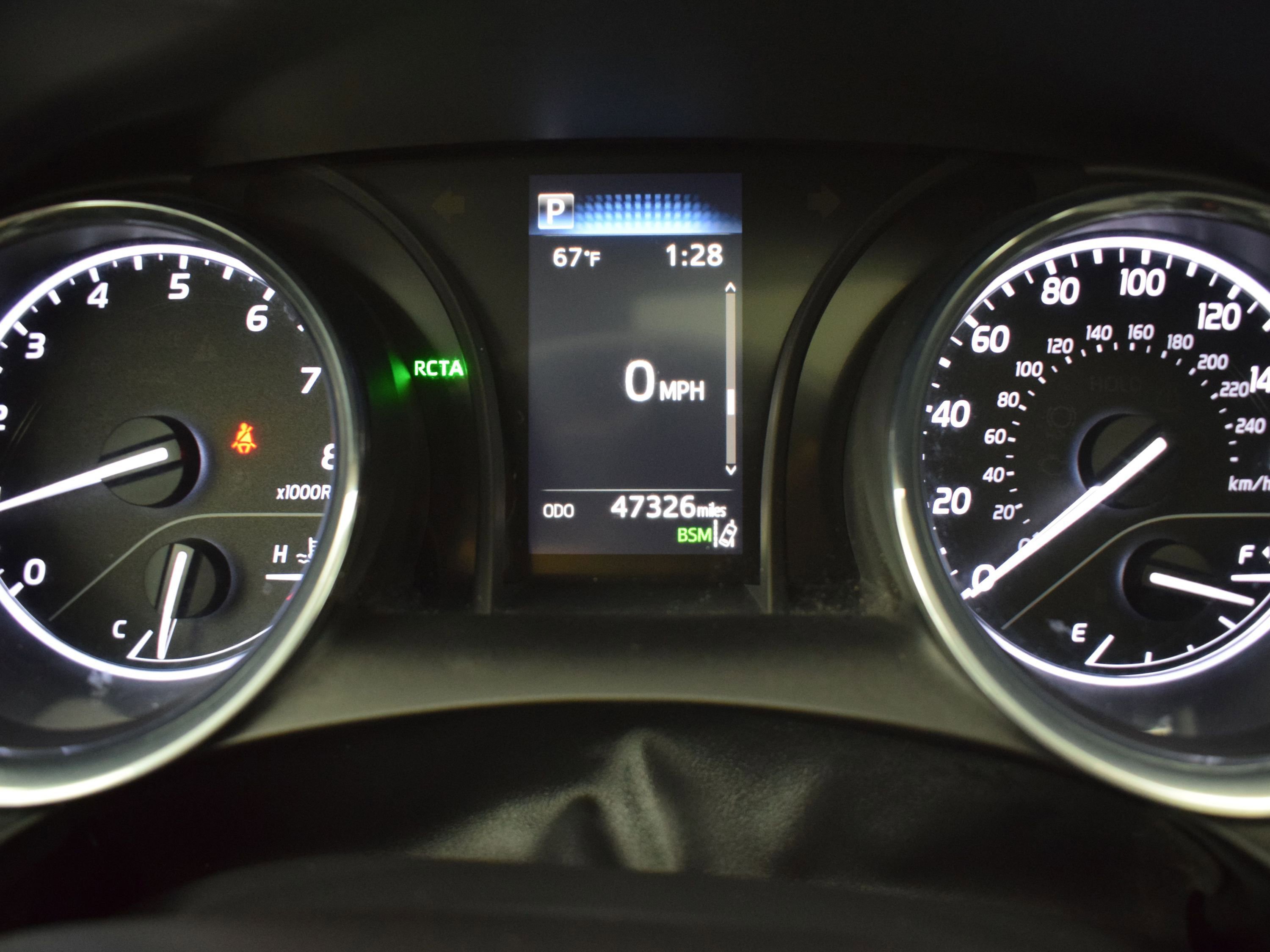 Used 2019 Toyota Camry SE image 17